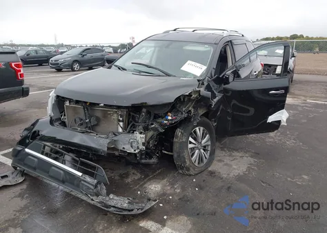 2019 Nissan Pathfinder S z USA, uszkodzony, nr VIN 5N1DR2MN1KC647836